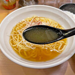 辛麺真空 相模大野 - 鰹出汁が香るスープ