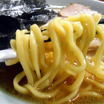 家系ラーメン 近藤家 - 酒井製の短尺極太麺