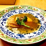 美会 - 鼈ダシのフカヒレ煮込みと和牛