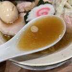 麺処 ほん田 - 丸みがあり、煮干しも効いてます