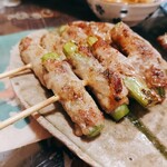 Kushiyaki Yakitonya Tayutayu - アスパラ豚バラ巻き