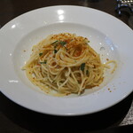 トラットリア ラ パルテンツァ - さっぱりとしたからすみのスパゲッティ