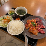 Yakiniku Fuku Fuku - 