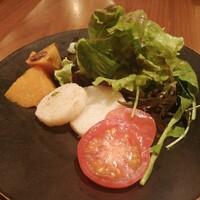 ERUTAN RESTAURANT BAR - 