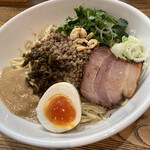 麺屋 一八 - 本場四川汁無し坦々麺　【期間限定麺】