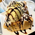 honey toast