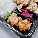 舞留土 - 鳥のから揚げ弁当(500円)…揚げしゅうまい