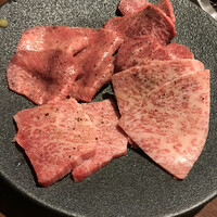 Yakiniku BarBies - 
