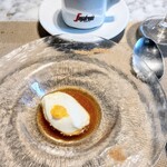 La Brianza - パンナコッタほうじ茶シロップはっさくはっさくピールパウダー、ディカフェコーヒー。この前ほうじ茶ティラミスいただいたのとまた違ったほうじ茶ドルチェ、はっさくやピールパウダーがいいアクセント楽しめました♡