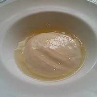 ラ・ブランシュ - カリフラワームースとトマトのゼリー