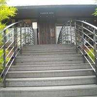 トラットリア セッテ ハイアット リージェンシー 京都 - 通りからの入り口