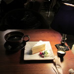 フォニックフープ - ブレンドコーヒーとケーキ