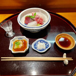 祇園 なん波 - お造りの設えもとても美しいです