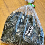 カネヒデ小林商店 - お母さんが用宗で採れた若芽をプレゼントしてくれました