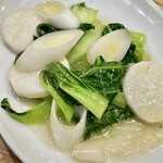 かつぎや - 野菜の塩炒めもかなり上品な味わいで気に入りました