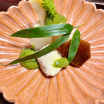 鳥田中 - 木の芽味噌和え　合馬（おおま）の筍に熊野地鶏ムネ肉の含め煮と墨烏賊に蕨ソース