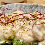 かつぎや - いい感じに乳化したマヨソースが絡まる大海老　これは絶品です！