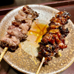 鳥田中 - はらみと背肝　はらみはホロホロ鳥　背肝は20羽分くらいありそうです