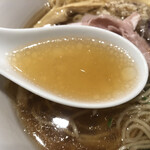 金目鯛らぁ麺 鳳仙花 - スープ