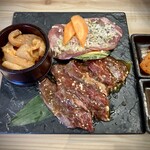 近江焼肉ホルモン すだく - 