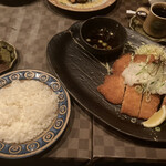 くつろぎ居酒屋 食の王堂 - 