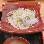 てんぷら広場 食道 - 春キャベツと半熟玉子のシーザーサラダです。（2022.4 byジプシーくん）