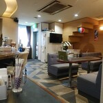 琉球酒場＆カフェ はいさい22 - テーブル席