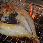 地魚・活魚・炉端焼き 魚次郎 - 