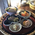 Minou Saryou - ◆山苞膳：2,000円(税込）・・こちらはメインがお魚料理。