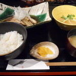 Iroriyaki Tamano Ya - 本日の煮魚定食