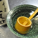 Mendokoro Oogi - 久保田も飲み放題のお酒です