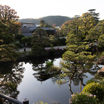 Tamatsukuri Onsen Yunosuke No Yado Chourakuen - 縁側からは庭園が一望