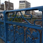 一〇そば - 跨線橋の欄干は富士山だった