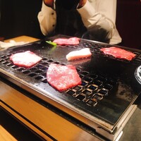 純和牛焼肉 無限亭。 - 