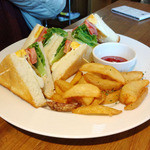 マグズカフェ - BLTたまごサンド