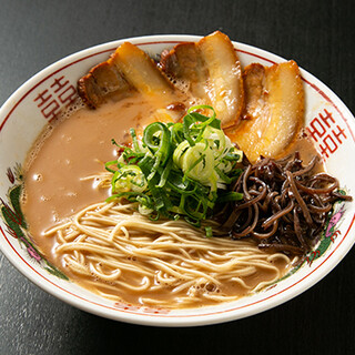 九州雄 豚骨屋_1