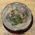 旬ものと日本酒 とみ笑 - 南蛮えびとホタテと蕗の薹のなめろう