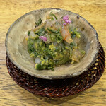 旬ものと日本酒 とみ笑 - 南蛮えびとホタテと蕗の薹のなめろう