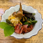 旬ものと日本酒 とみ笑 - お漬物