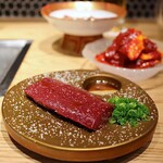 肉の天満屋 神楽亭 - 新鮮厚切りレバー(1,319円)