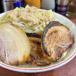 ラーメン 豚んち - 