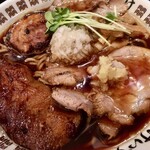 ニュー オールド スタイル 肉そば けいすけ - 肉そば(醤油)・肉3種盛り