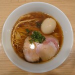 らーめんMAIKAGURA - 味玉醤油ラーメン