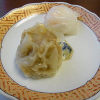 創作中華 一之船入 - 海老蒸し餃子と肉焼売