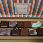 ジャン＝ポール・エヴァン - ブルーやグリーンのチョコレートは今年のトレンドだったそうです♡