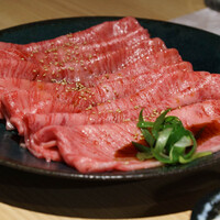 純和牛焼肉 無限亭。 - 