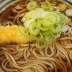卓 - エビ天そばその５