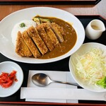 丹波路野菜食堂 - 料理写真:豚ロースカツカレー　１４００円　