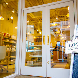 FOODLABの入口はこちら