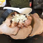 Koimen Kurage - 煮干濃麺HV850えん 鶏豚低温チャーシュー300えん